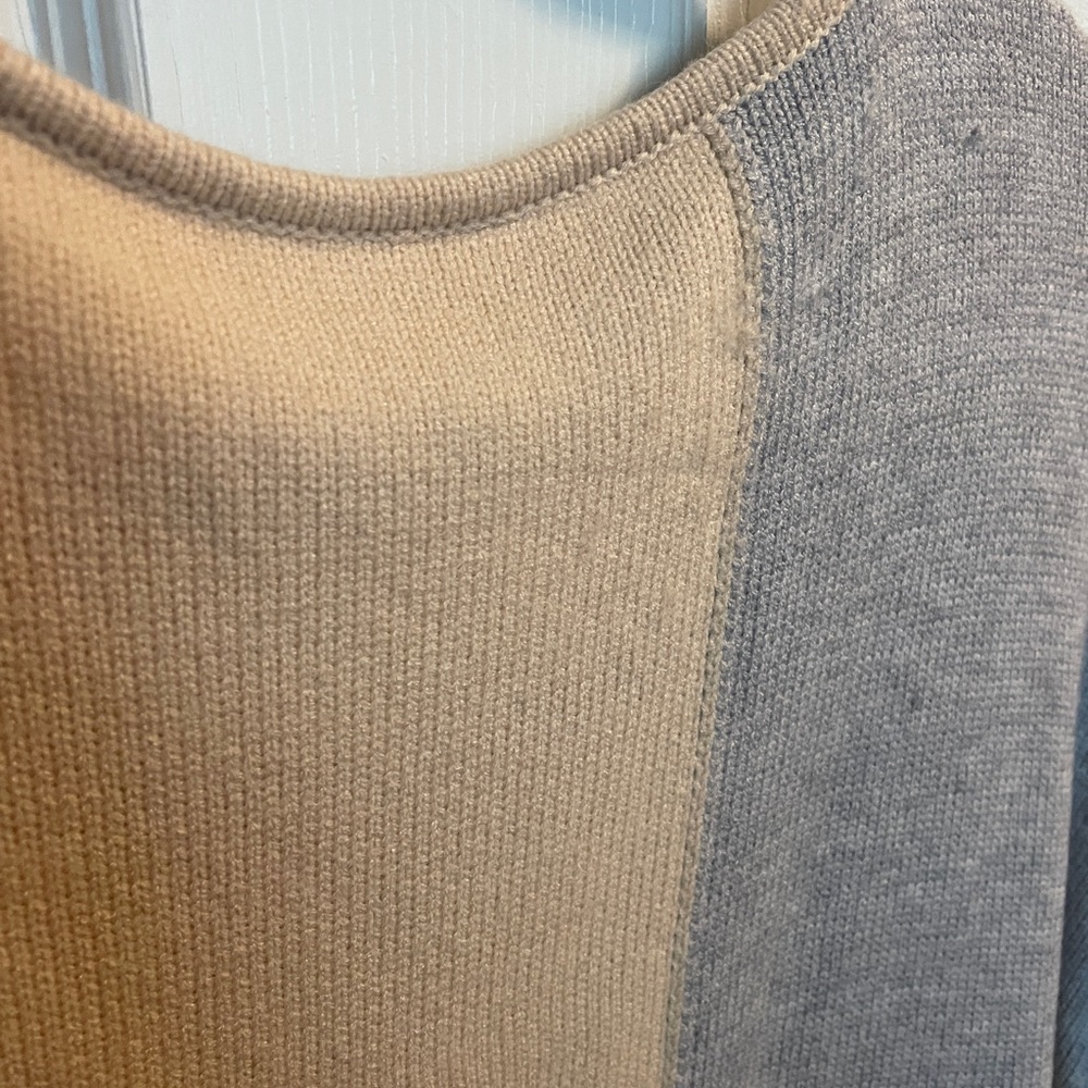 Color block sweater - Picture 2 of 8